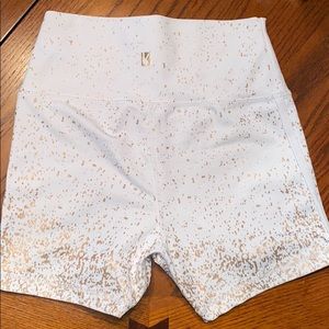 ✨BUFF BUNNY HIGH WAISTED SHORTS✨